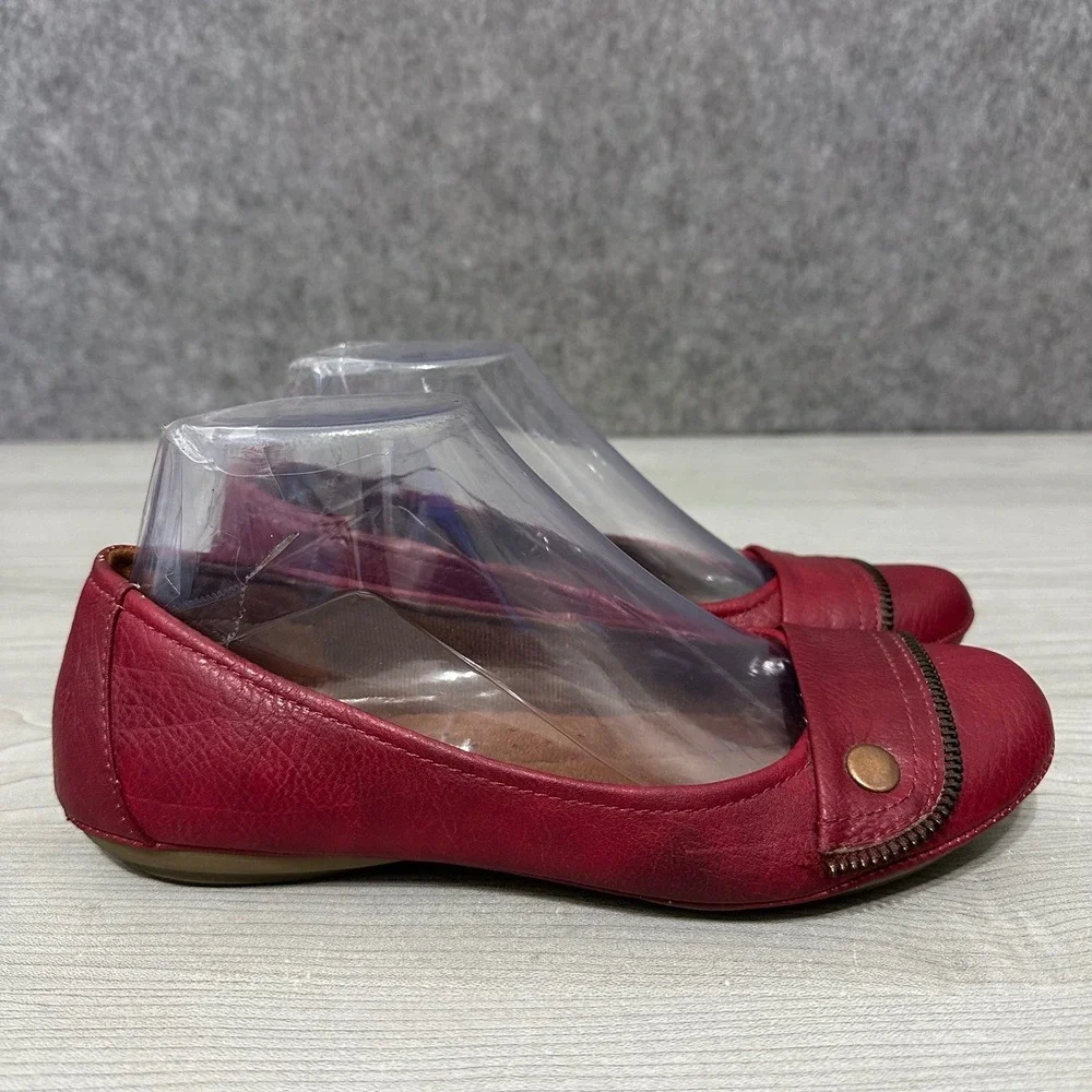 EuroSoft by Sofft Sena Women's Sz 7 Red Zipper Accent Ballet‎ Flats 1032309